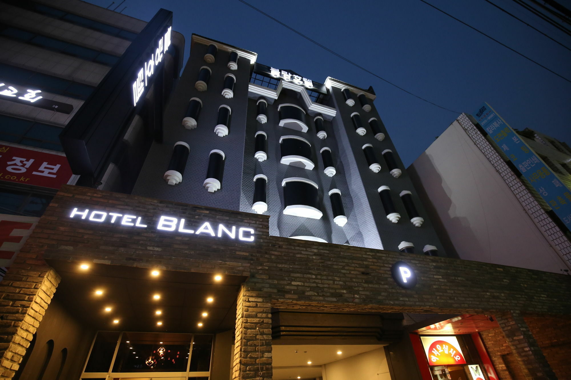 Hotel Blanc In Cheongju Esterno foto